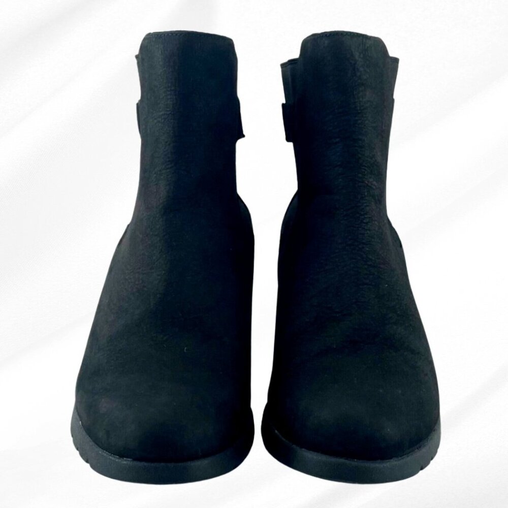 UGG Australia Indra Wedge Ankle Boots Black Suede Buckle Size 9.5 US 40.5 EU